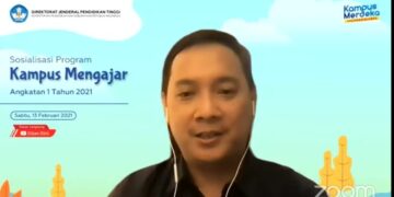 Kegiatan sosialisasi Kampus belajar di kanal Youtube Dirjen Dikti dan Zoom Meeting