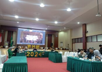 Badan Eksekutif Mahasiswa Fakultas Kedokteran Unand adakan Forum Mahasiswa Berbicara (FMB) di Ruang Aula M. Syarif Fakultas Kedokteran UNAND Kampus Jati pada Minggu (10/3/2024)(Genta Andalas/Junivermana Yoga)