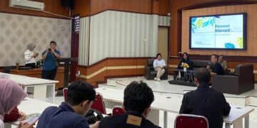 Suasana diskusi publik mengenai isu lingkungan (28/4/2026) (Zaki Latif Bagia Rahman)