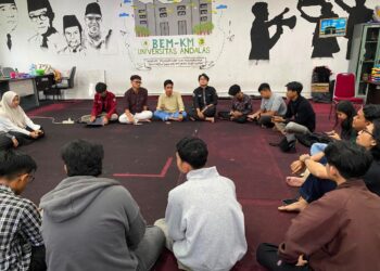 Konsolidasi akbar di gedung PKM UNAND pada Sabtu, (13/62026) (Genta Andalas/Maulina)
